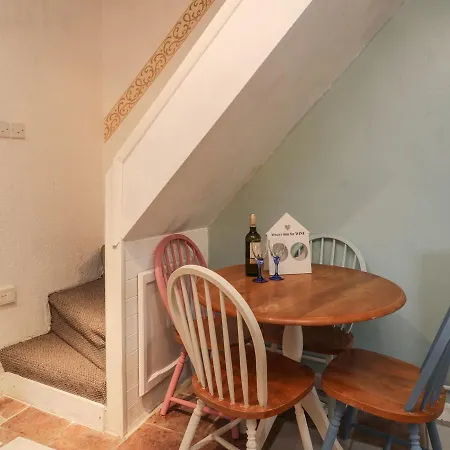 Winterfell Cottage, * Frizington