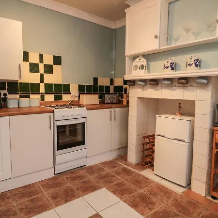 Winterfell Cottage, * Frizington